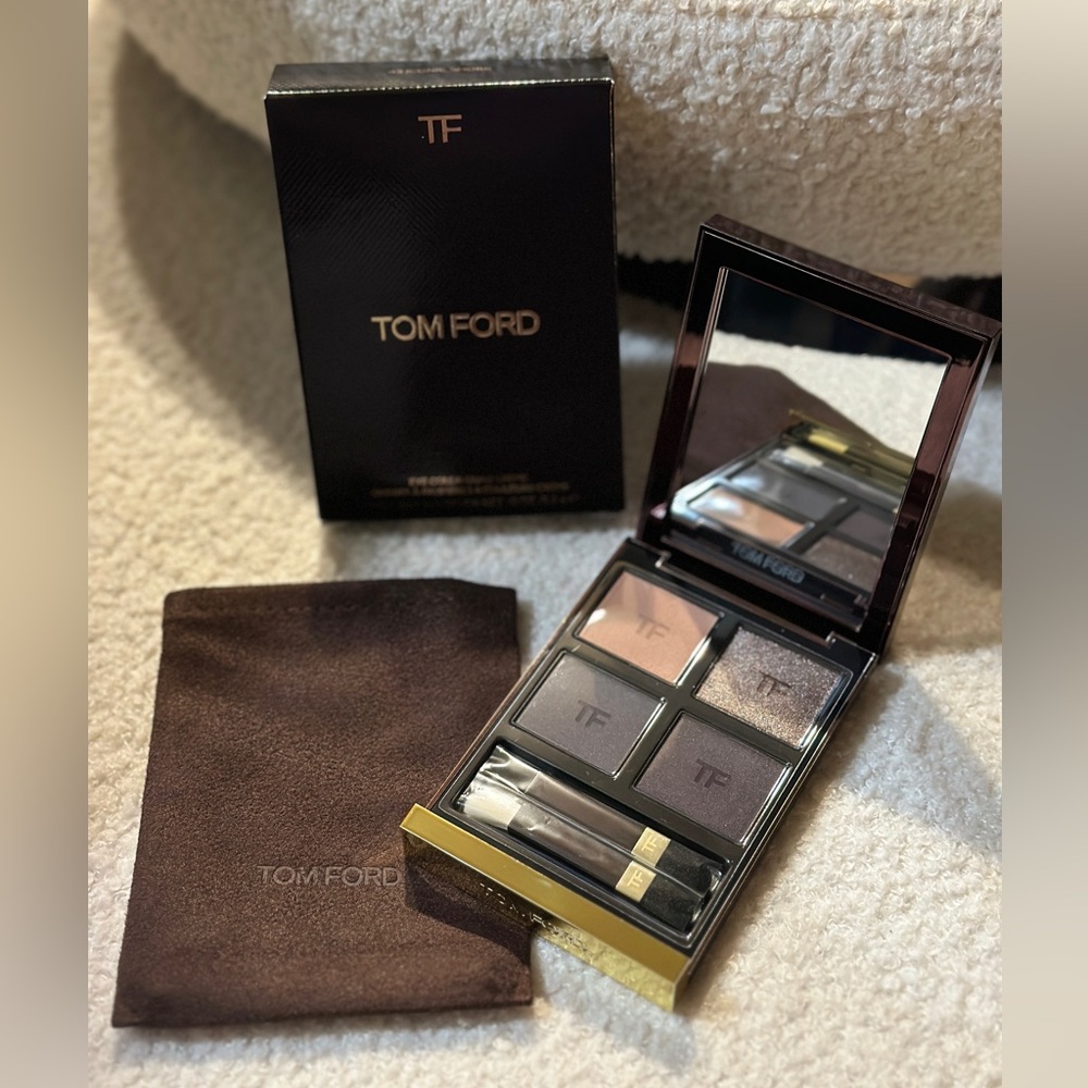 NEW Tom Ford Eye Color Quad Crème Eyeshadow # 45 Iconic Smoke - Picture 2 of 8